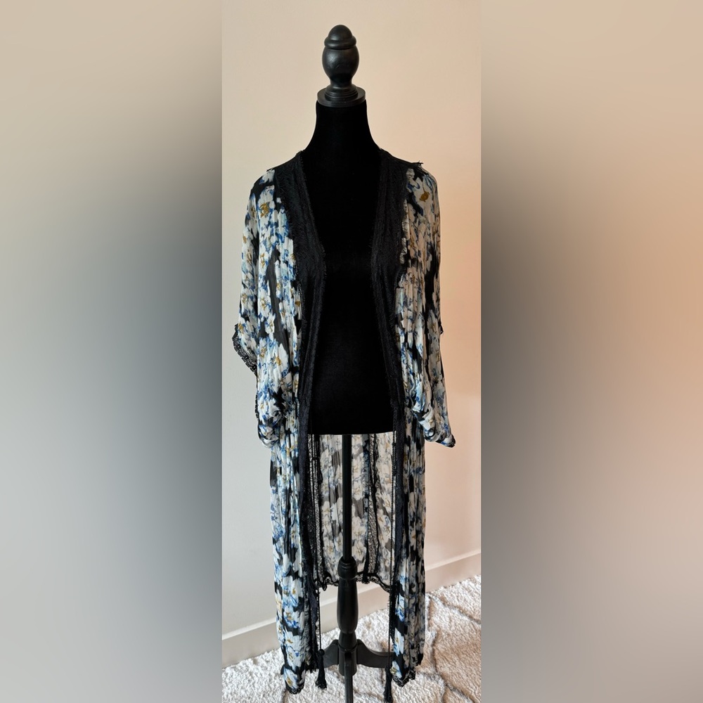 Zara Duster M